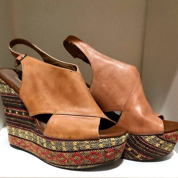 Steve Madden Wedges Size 8.5 - Picture 1 of 4